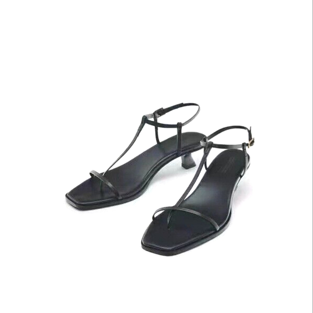 Massimo Dutti Black Strappy Sandals